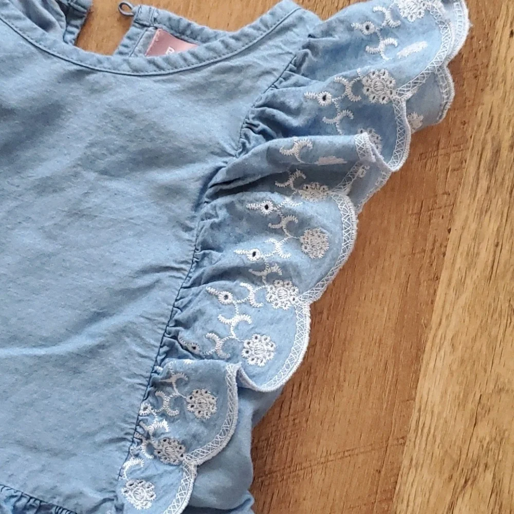 BCBGirls Denim Look Embroidered Blue‎ Top Size Medium